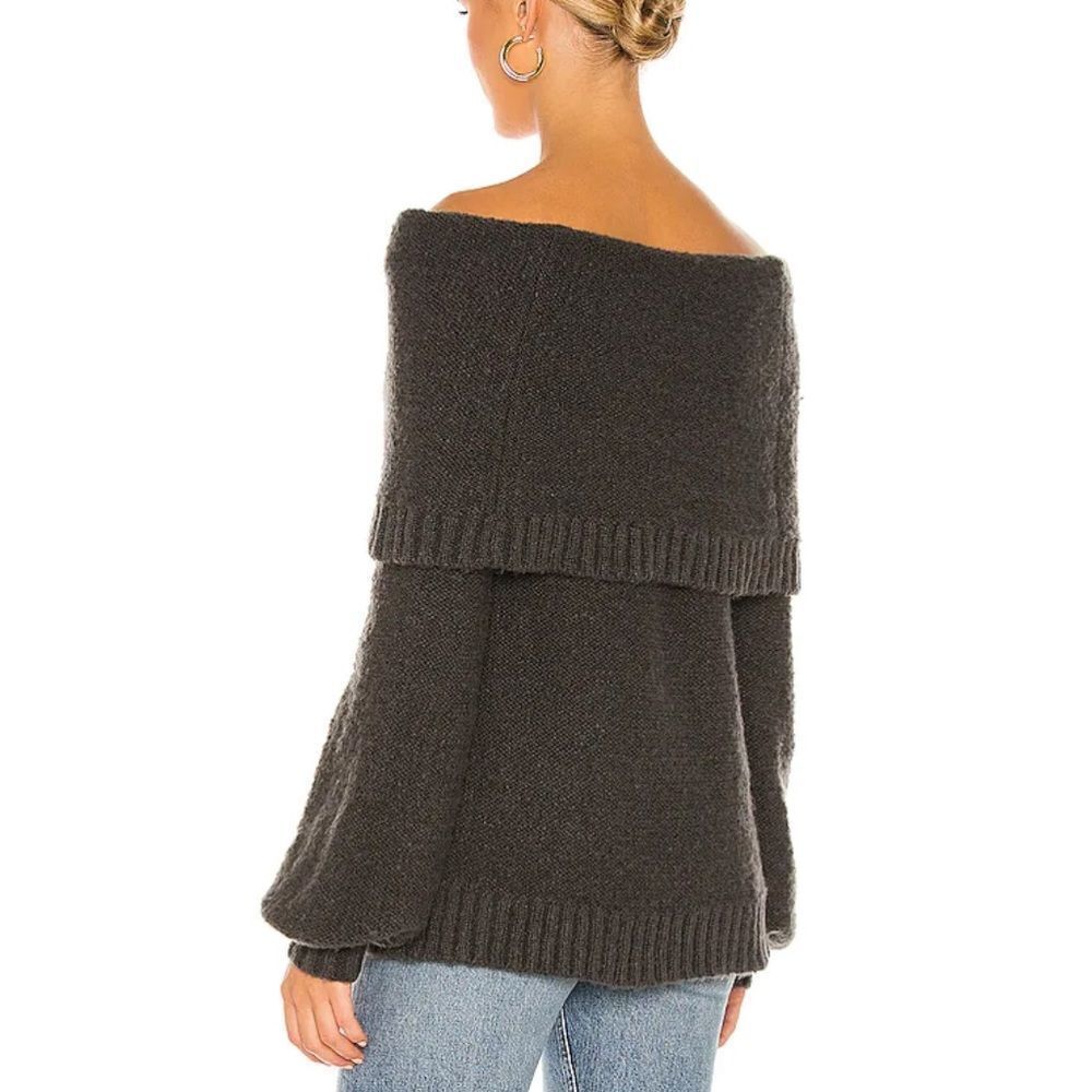 L’ACADEMIE Vesper Sweater in Grey - Picture 5 of 15